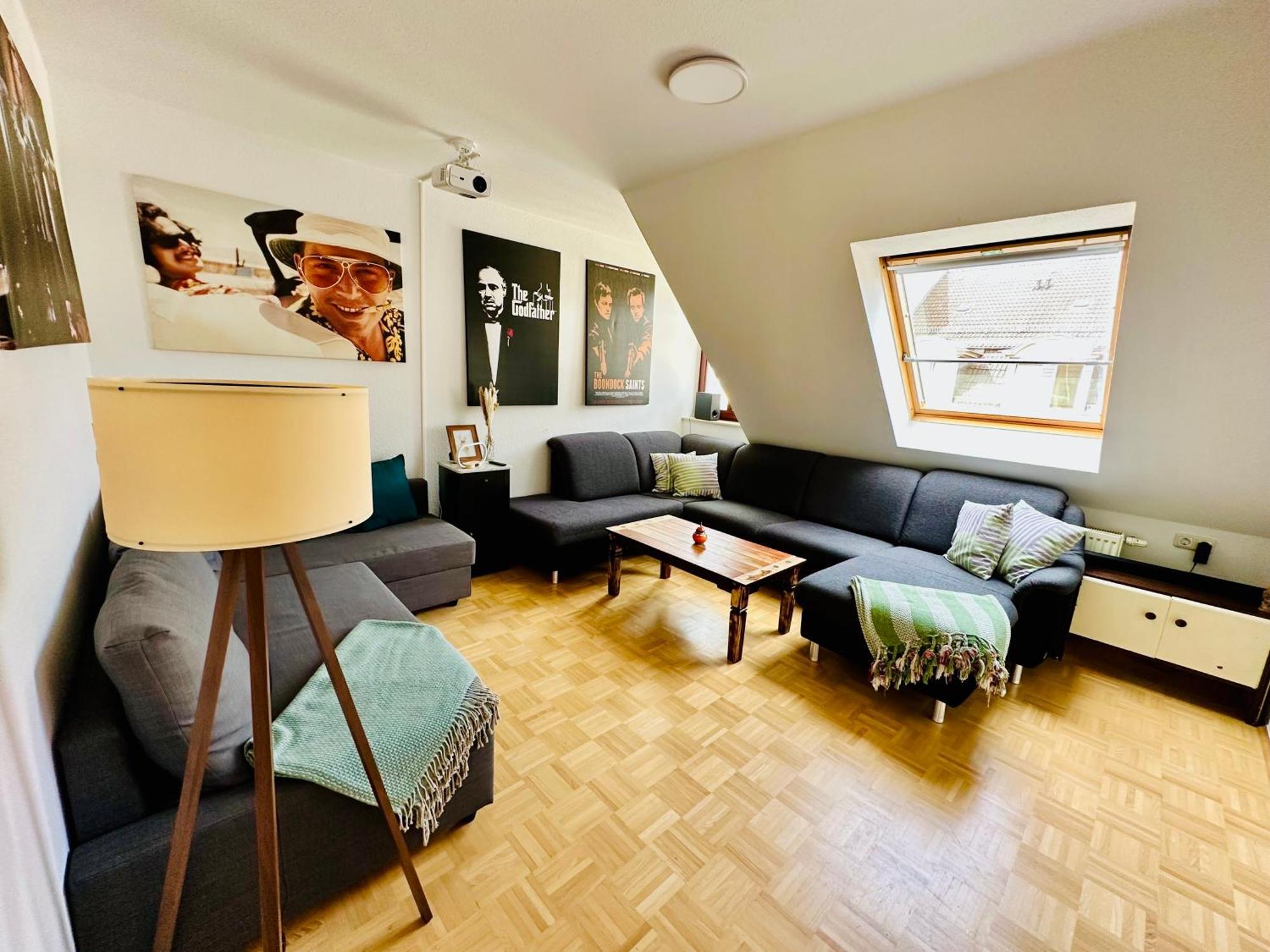 Massive Karli Loft - Over 130 Meters Floor Space - Home Theater Room - 4 Private Sleeping Areas - Best Location In 莱比锡 外观 照片