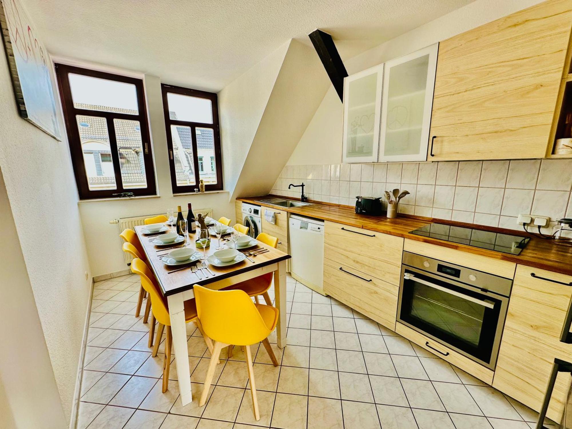 Massive Karli Loft - Over 130 Meters Floor Space - Home Theater Room - 4 Private Sleeping Areas - Best Location In 莱比锡 外观 照片