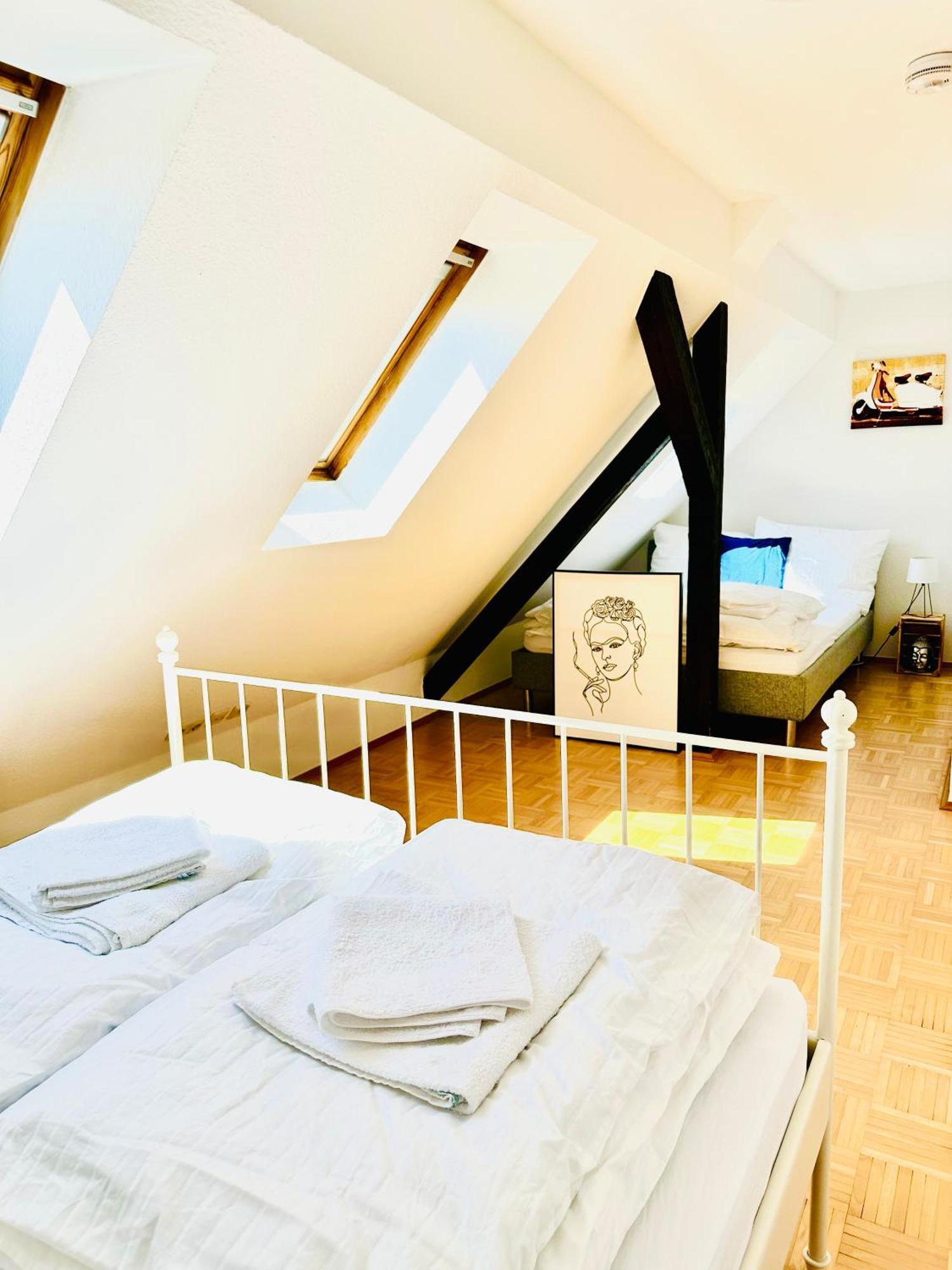 Massive Karli Loft - Over 130 Meters Floor Space - Home Theater Room - 4 Private Sleeping Areas - Best Location In 莱比锡 外观 照片